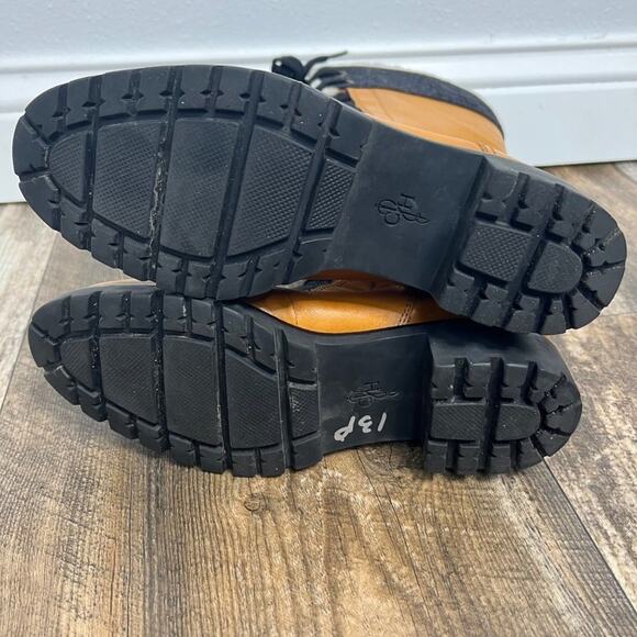 Cole Hann Henson Tall Leather Boots Camel Sherling Lace Up Lug Sole Size 6 1/2 - Picture 9 of 13